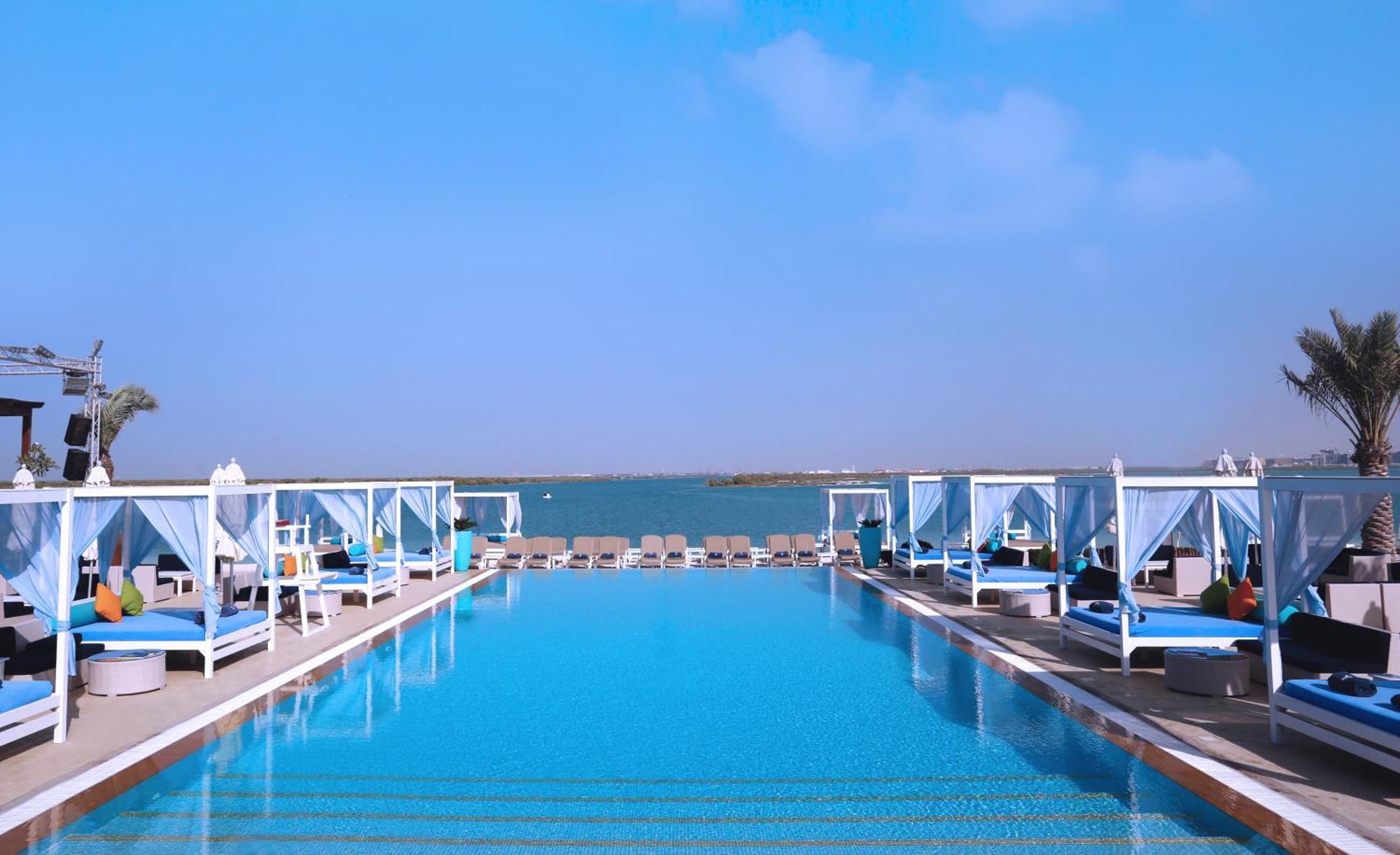 Doubletree By Hilton Abu Dhabi Yas Island Residences Buitenkant foto